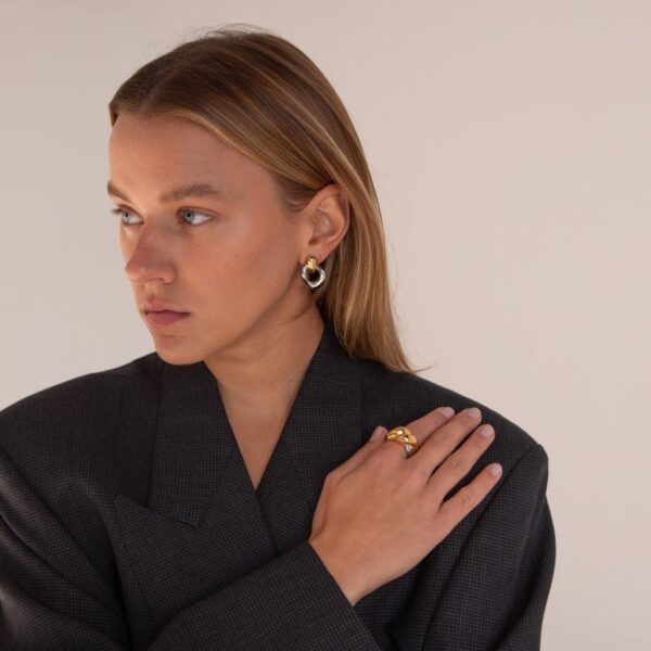Carrie Ring